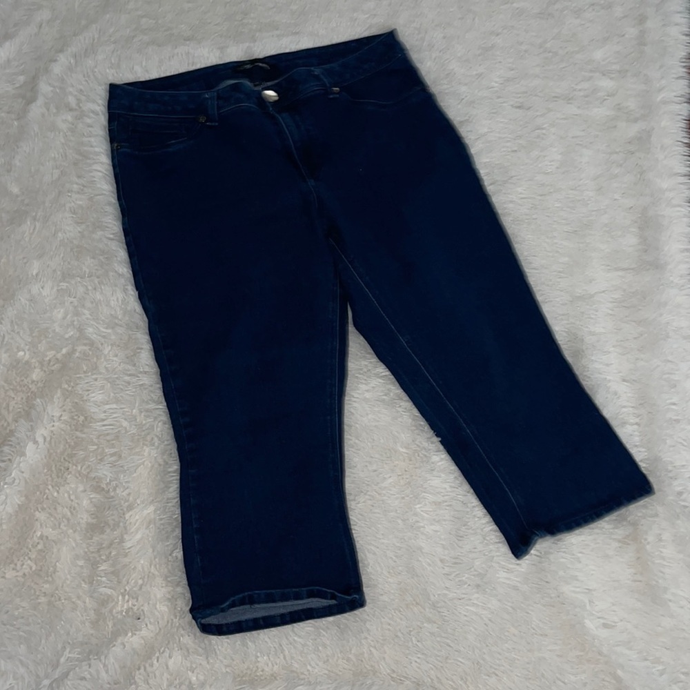 Cute A3 Denim capris 14
